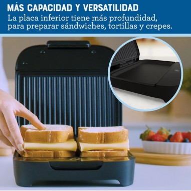 Sandwichera Compacta Oster® Plato Hondo