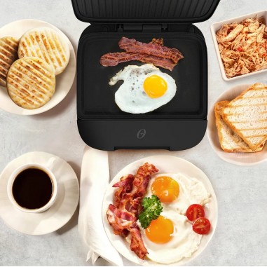 Sandwichera Compacta Oster® Plato Hondo