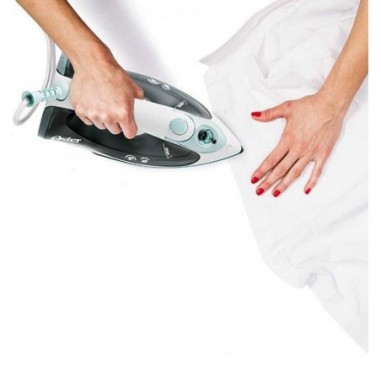 Plancha Oster® A Vapor Compacta - Verde